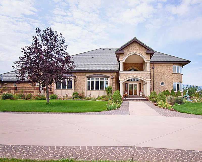 custom luxury homes by Cosner construction, Sheridan Wyoming